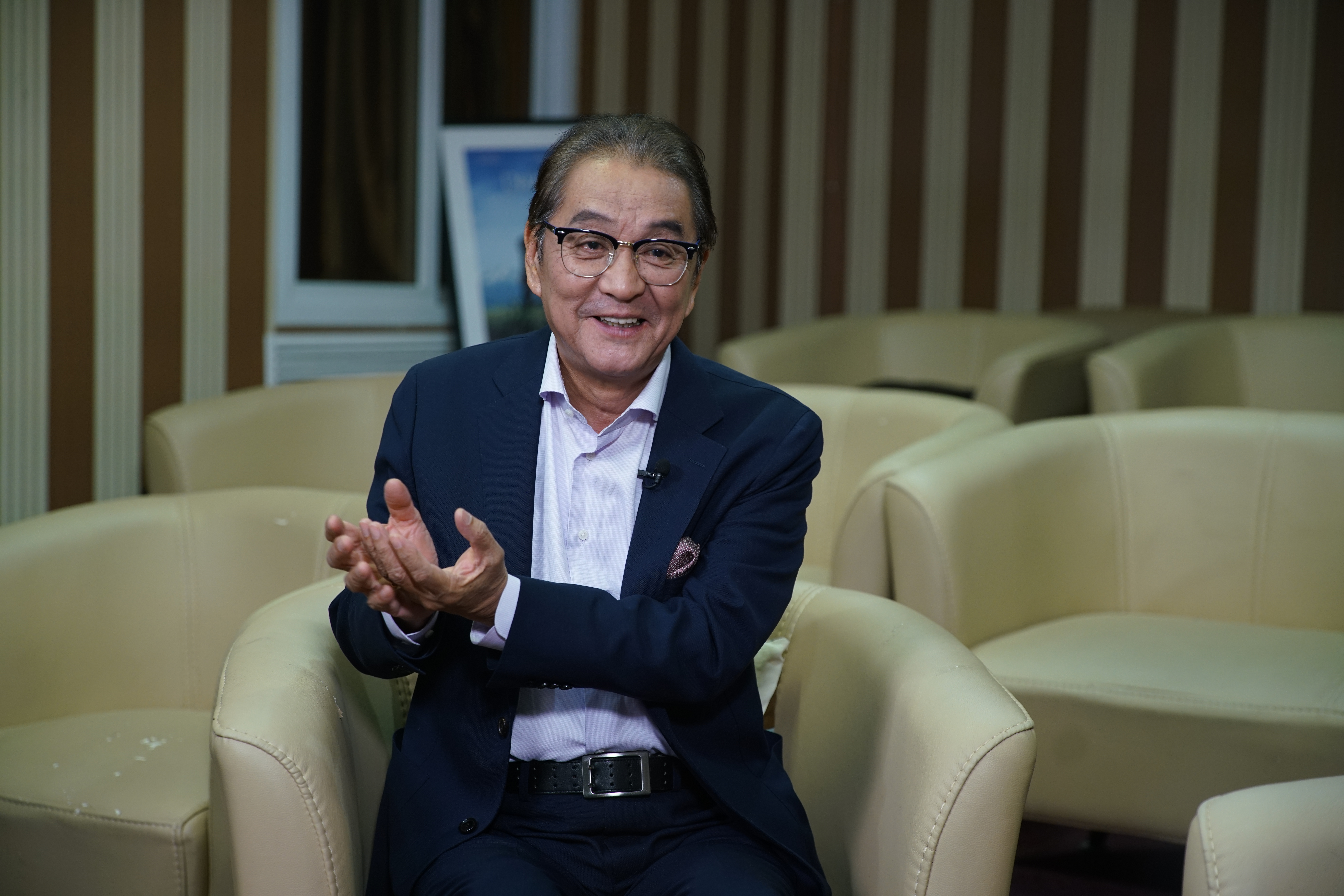 泷田洋二郎 日本电影导演,编剧                          一席第646